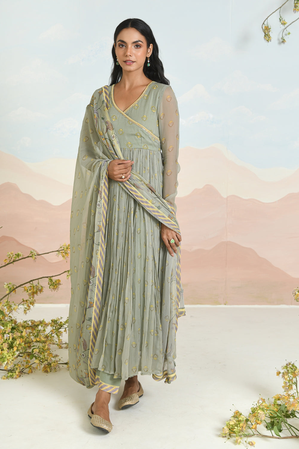 WOMEN'S GREEN CHIFFON GARDENIA ANARKALI SET