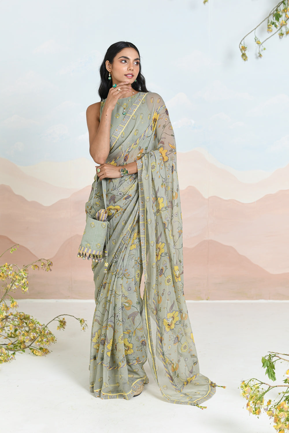WOMEN'S GREEN CHIFFON AZALEA SAREE