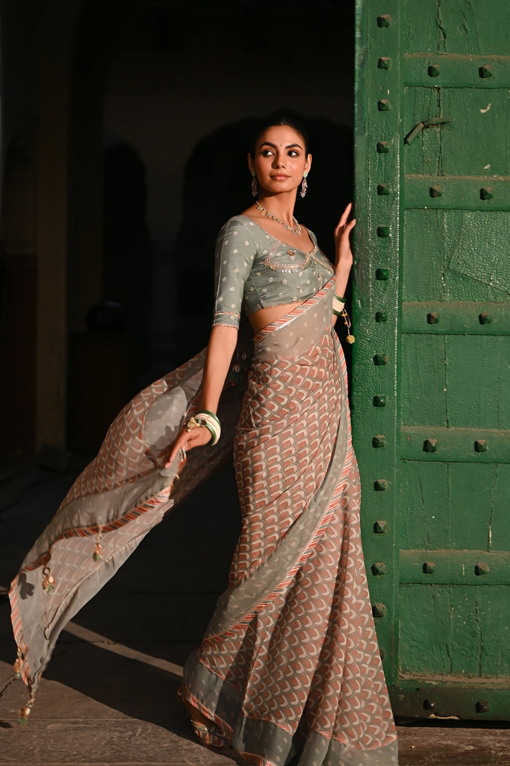 WOMEN'S MULTICOLOR CHIFFON SAREE SET