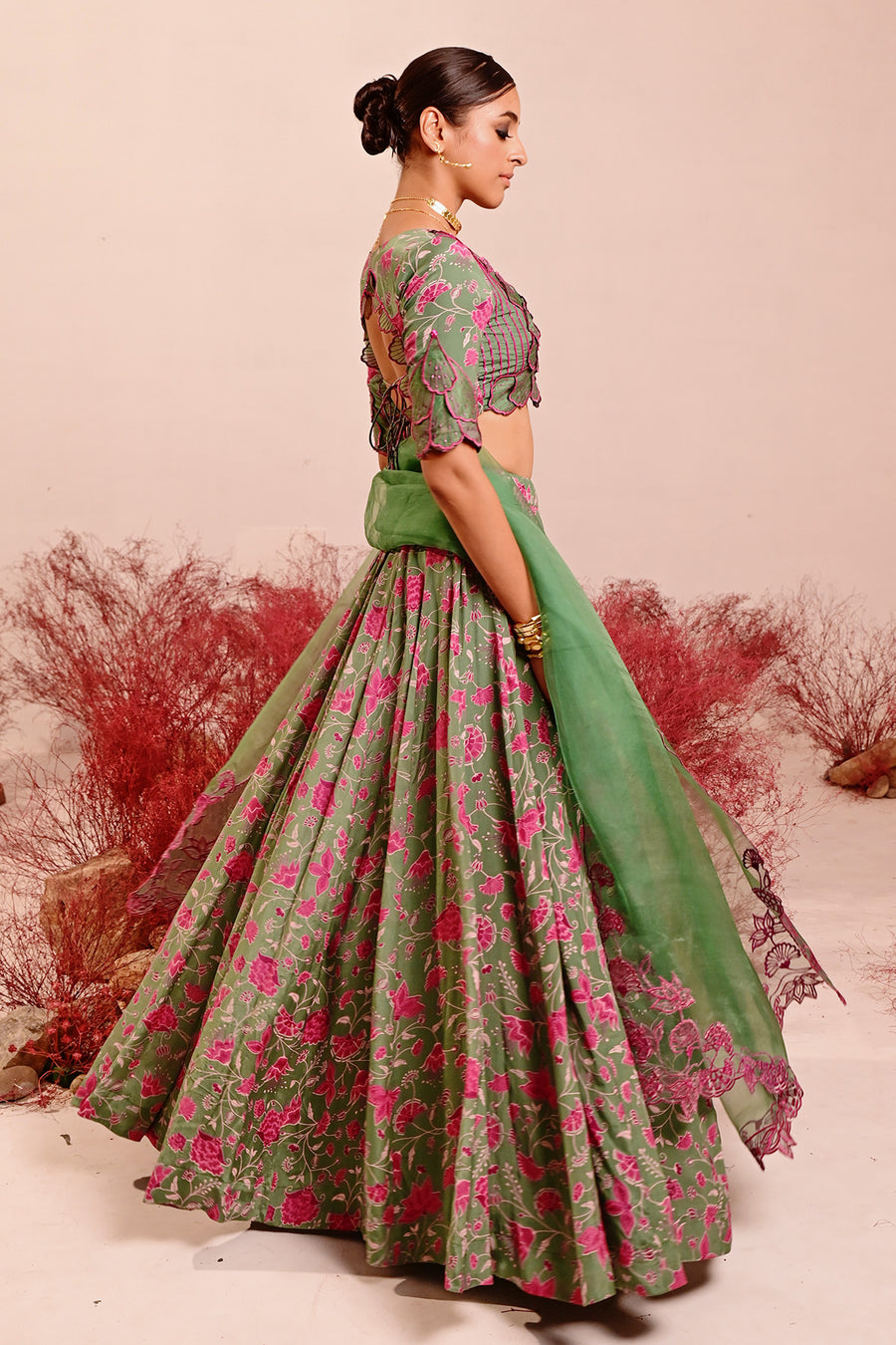 WOMEN'S GREEN CREPE & ORGANZA LIUORA LEHENGA SET