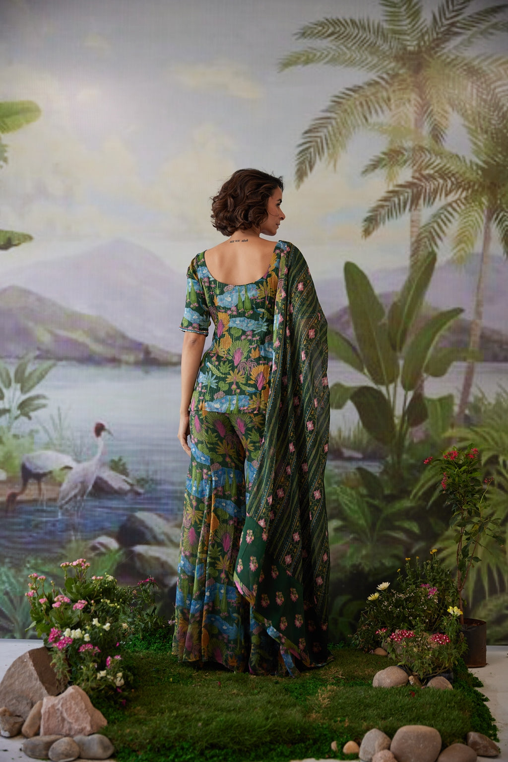 WOMEN'S GREEN LUREX CHIFFON KAURAVI TOP