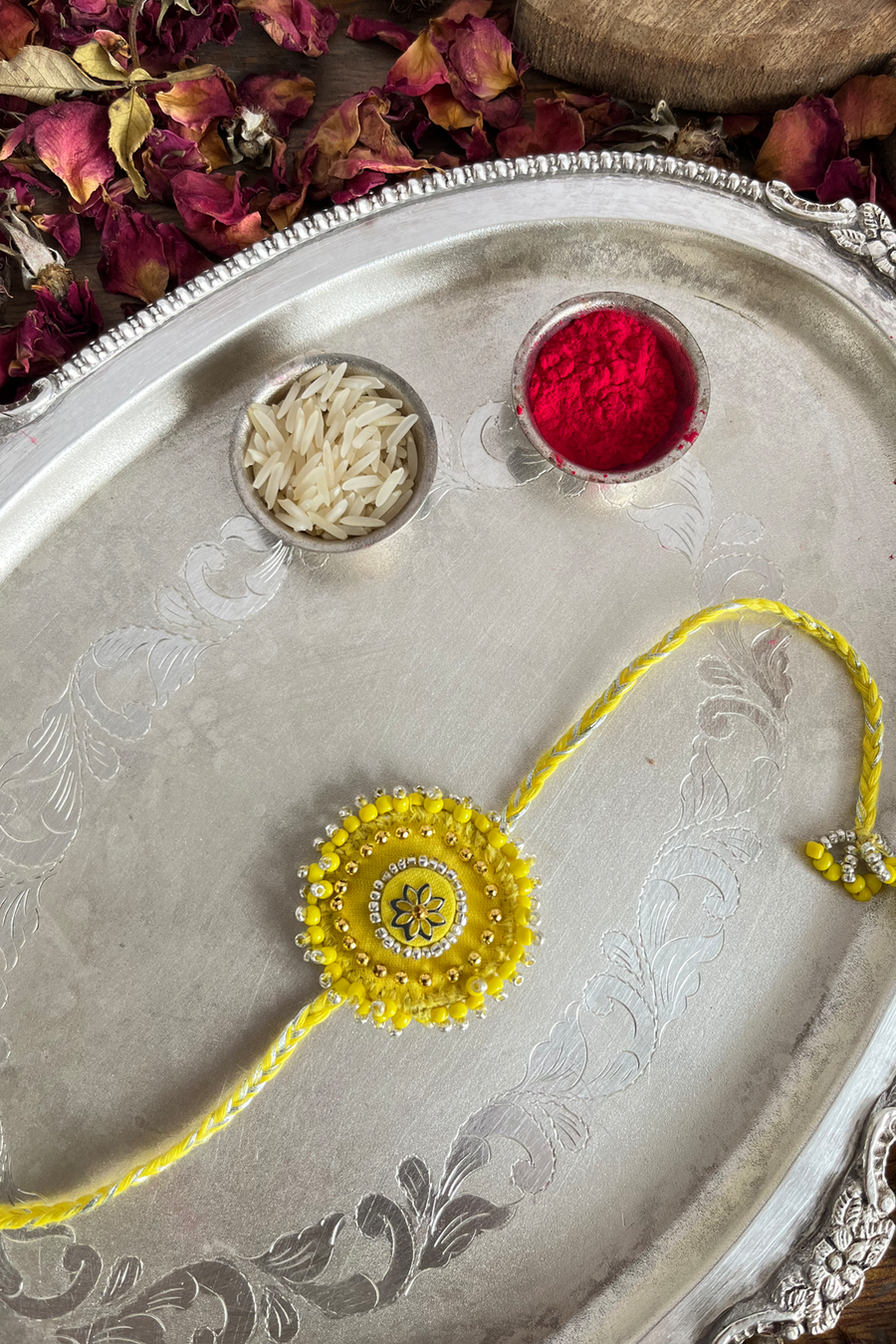 Sunehri Rakhi