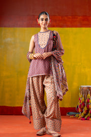 JHANJHAR KURTA WITH FARSHI SALWAR SET OF 3