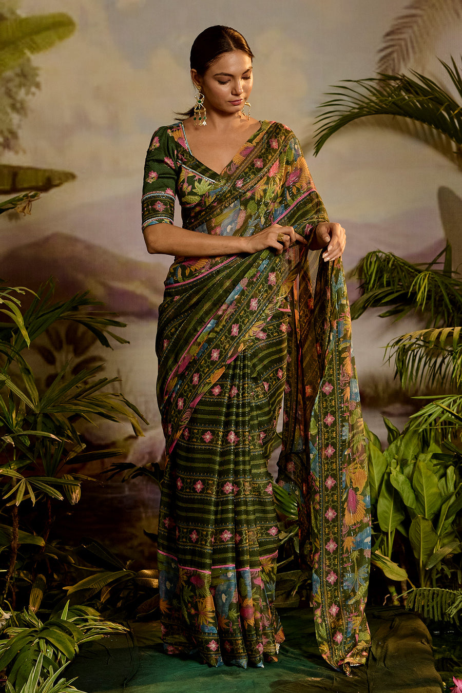 FALGUNI SAREE