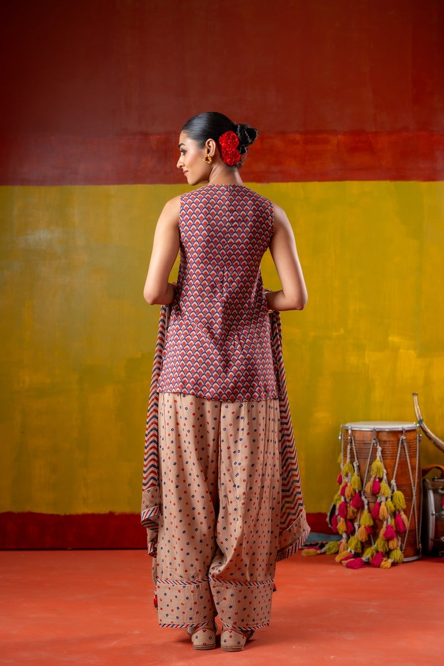 JHANJHAR KURTA WITH FARSHI SALWAR SET OF 3