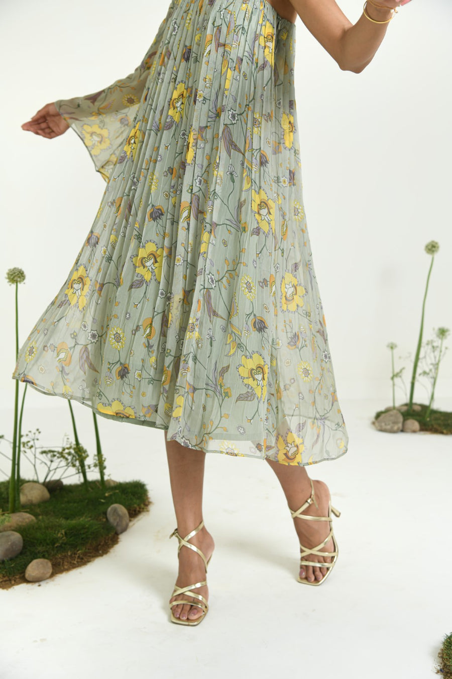 WISHFUL DRESS