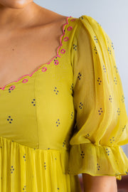 NEER DRESS