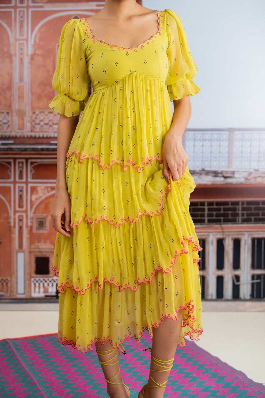 NEER DRESS