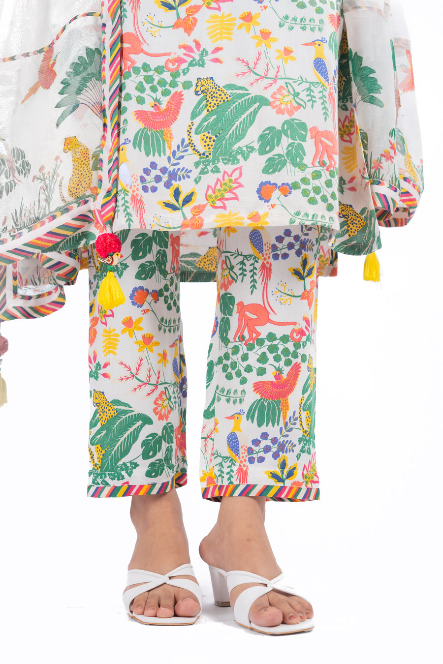 WHITE MODAL SATIN AMBAR KURTA SET
