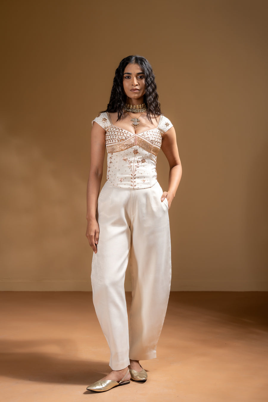 JUHI CORSET TOP & SHEET PANTS  SET OF 2