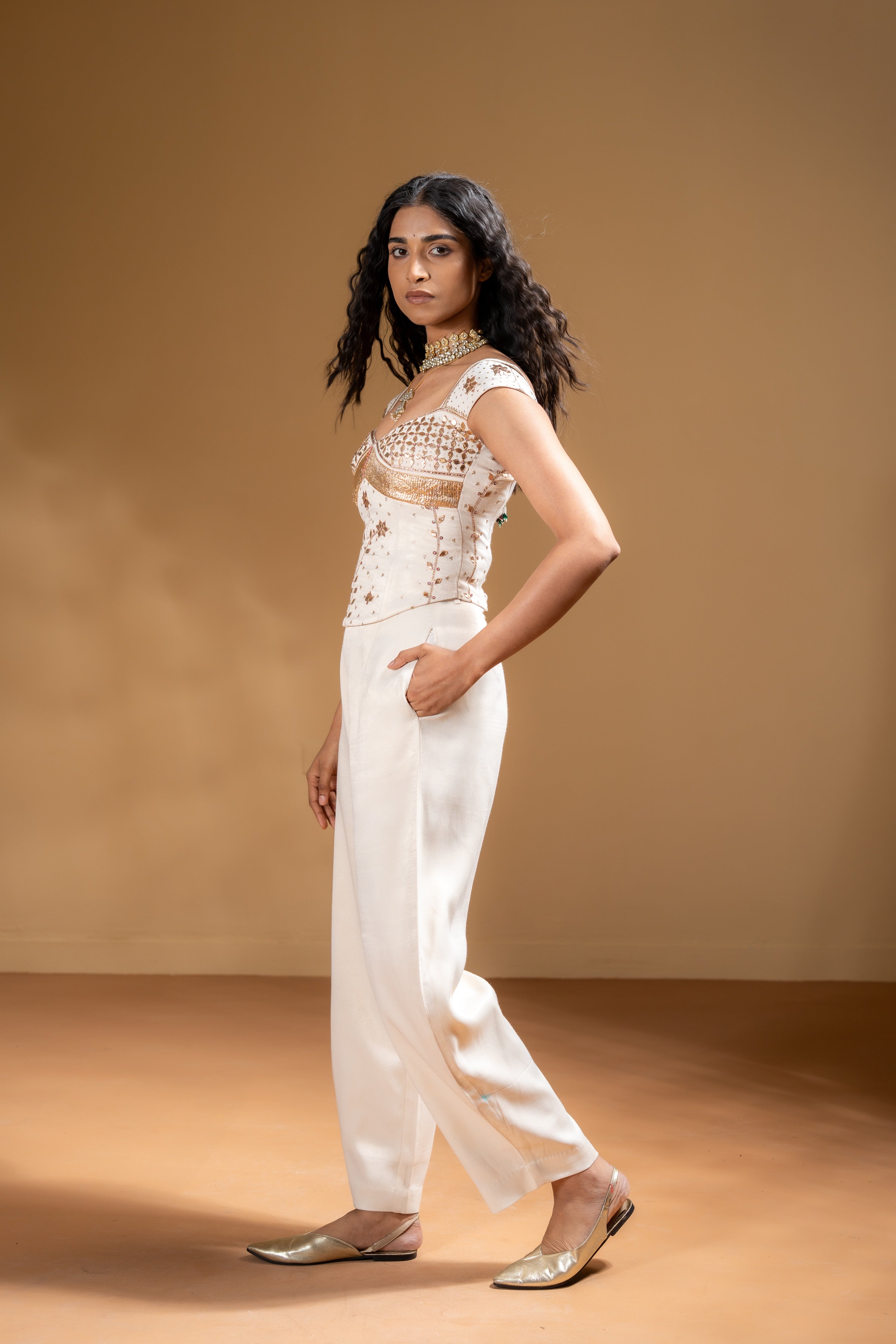 JUHI CORSET TOP & SHEET PANTS  SET OF 2