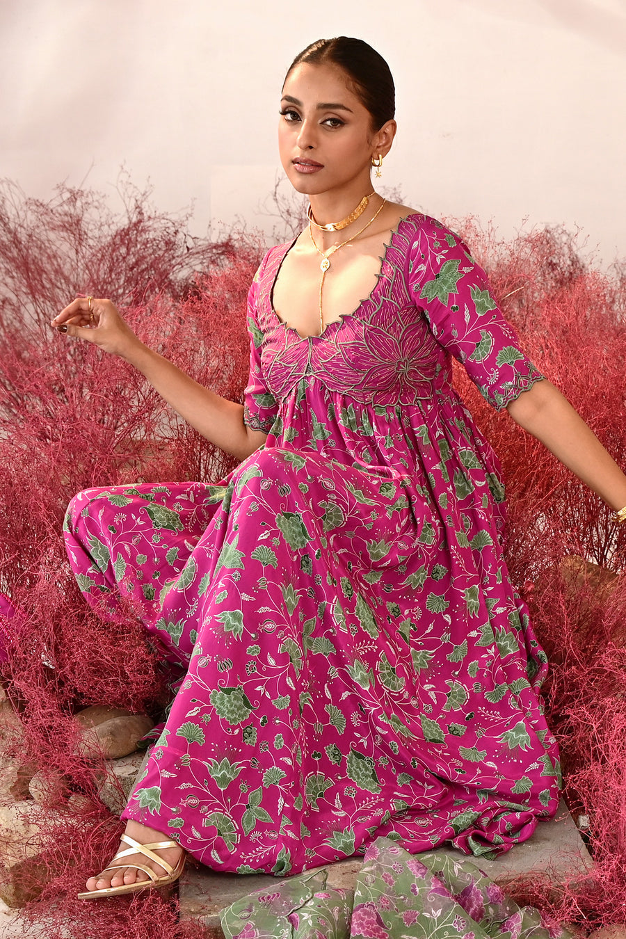 Gulnaaz Anarkali kurta