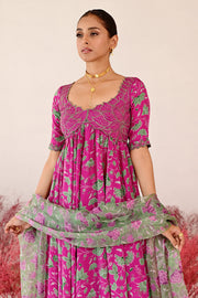 Gulnaaz Anarkali kurta