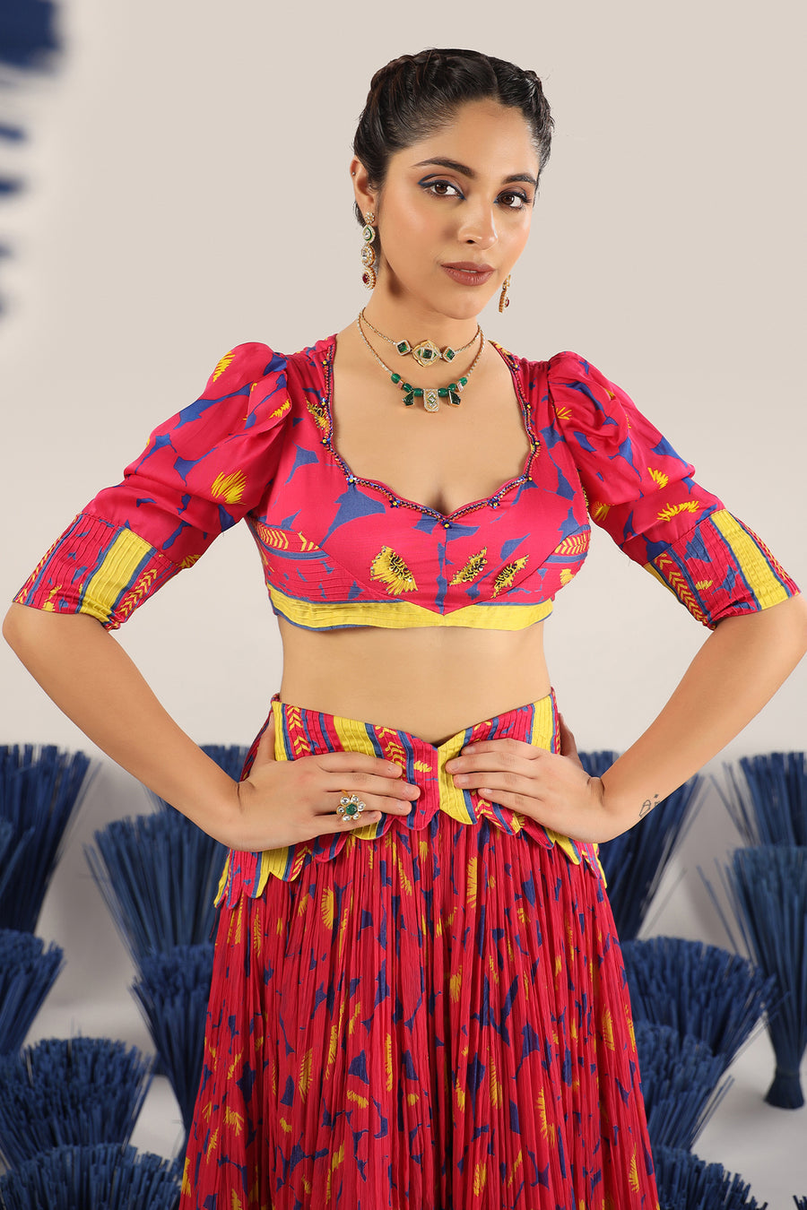 Gher Lehenga set of 3 °