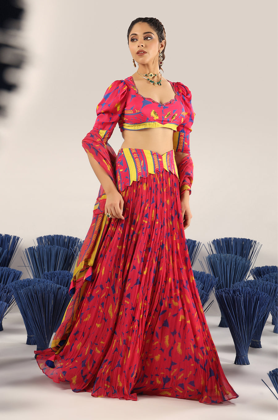 Gher Lehenga set of 3 °