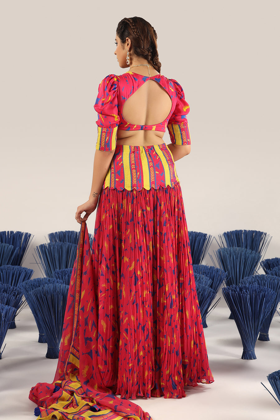 Gher Lehenga set of 3 °