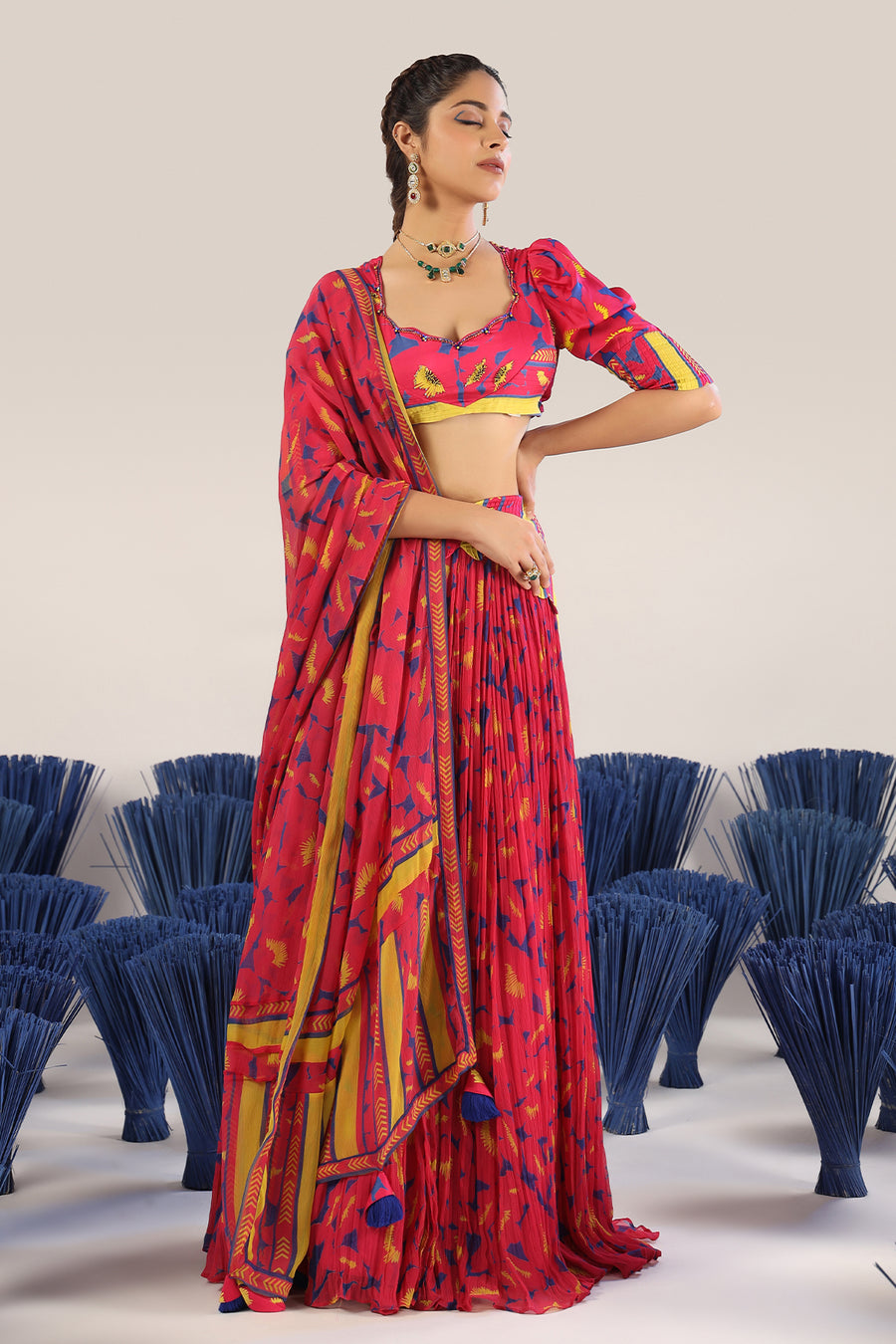 Gher Lehenga set of 3 °