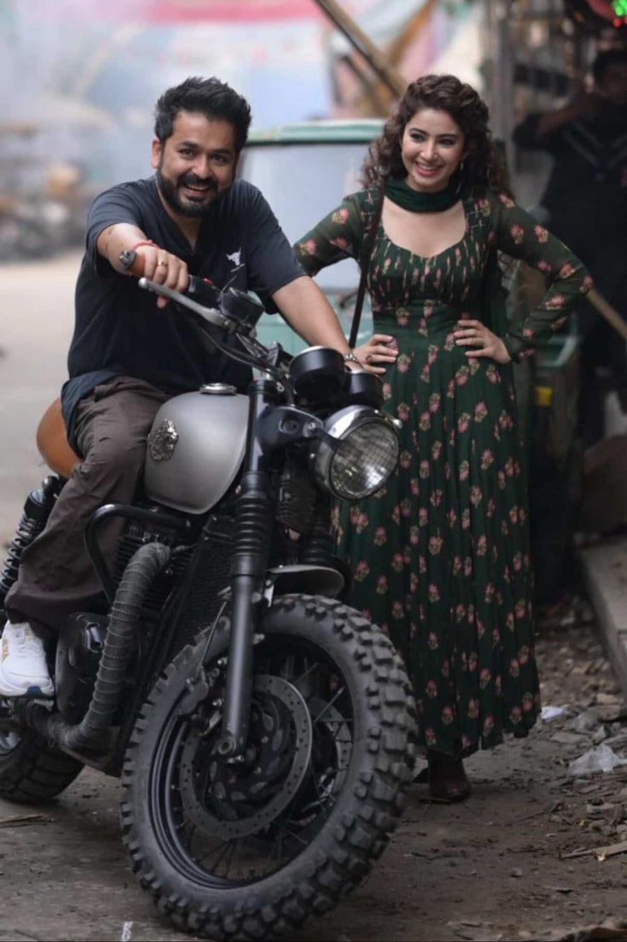 YALINA ANARKALI SET OF 3