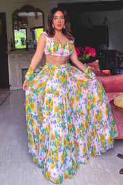 Sanjana Batra In Basirat Lehenga Set Of 3•