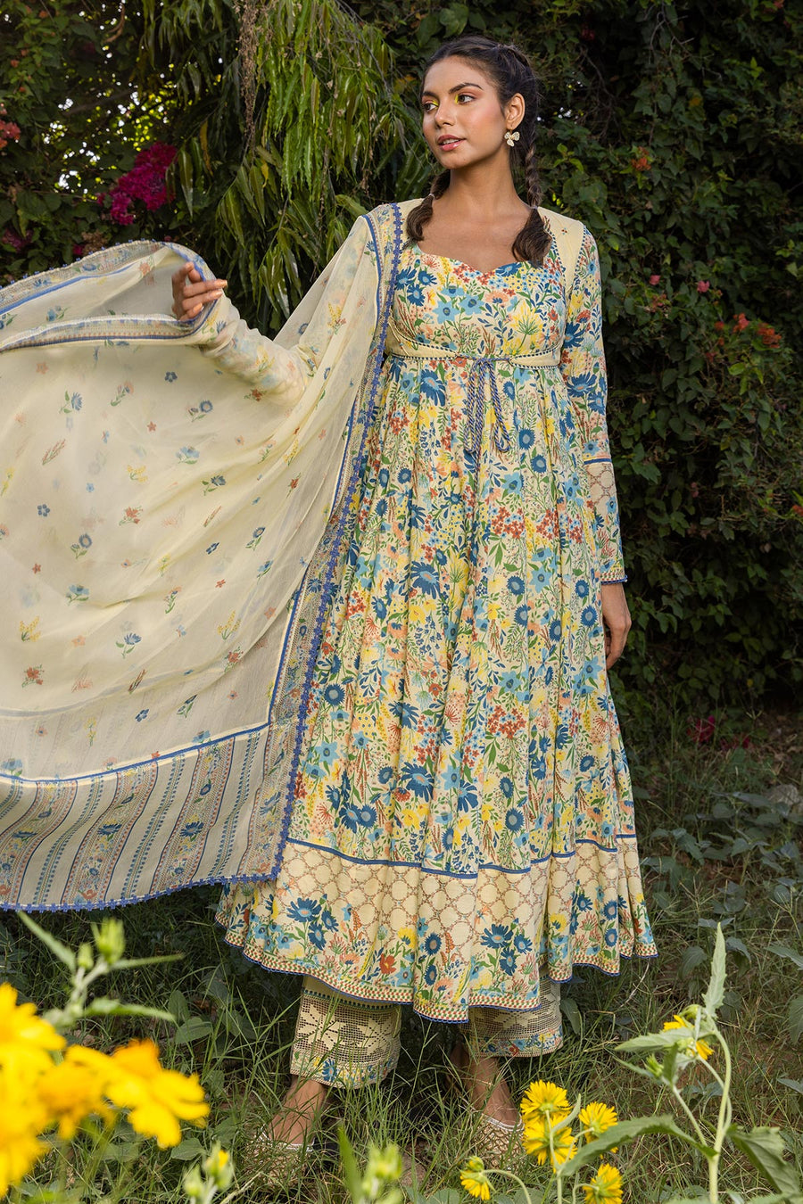 Savanna Anarkali With Koti Set Of 4 °