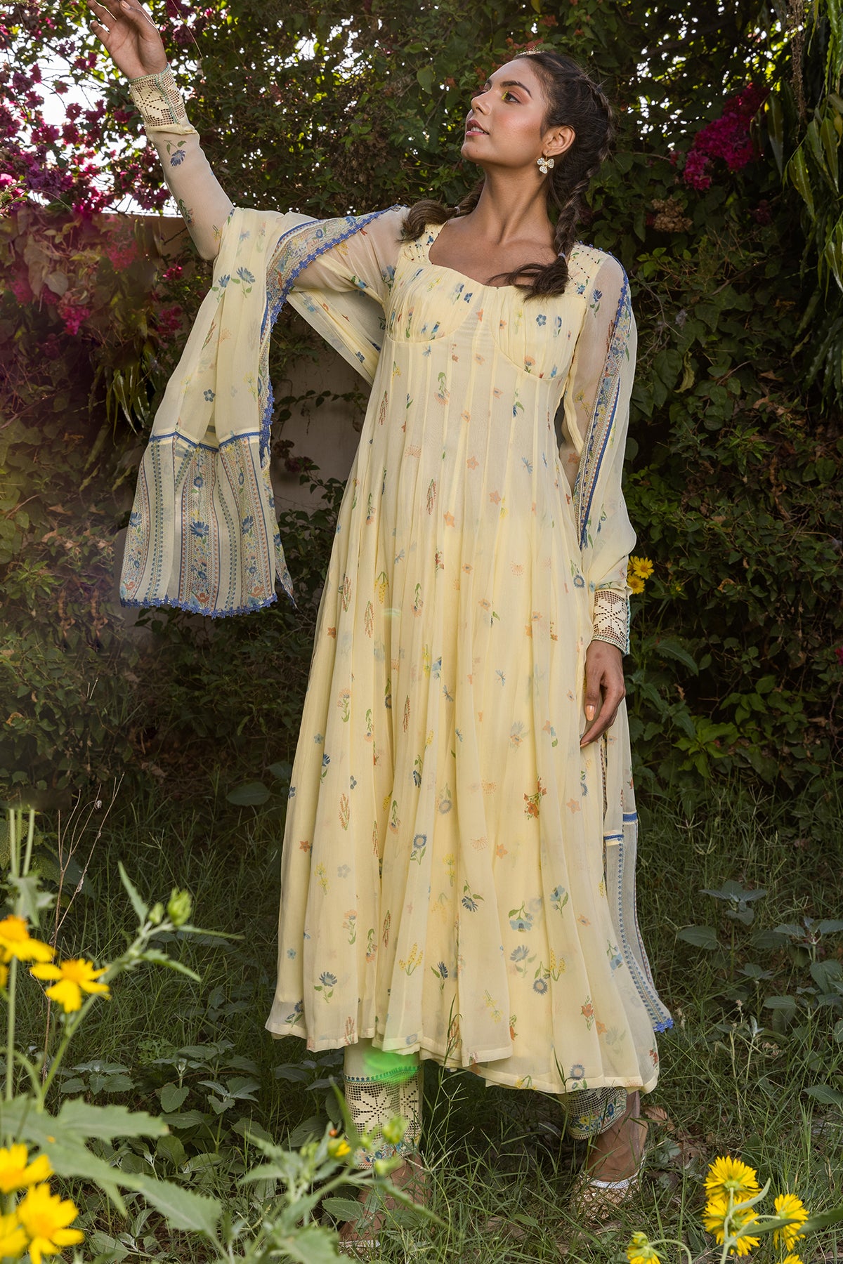 Juniper Anarkali Set Of 3 °