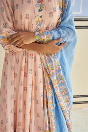 Darmiyaan Anarkali Kurta - Baise Gaba