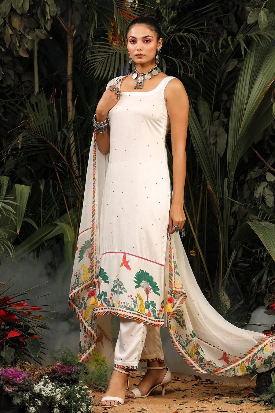 Hoor Kurta - Baise Gaba