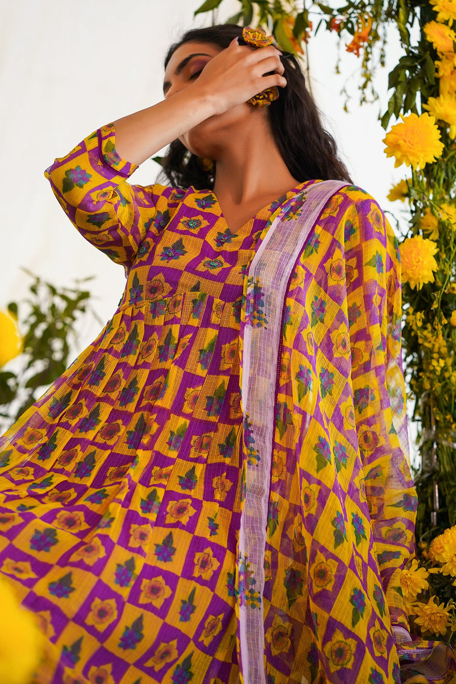 Qurbat Kurta Set Of 2 - Baise Gaba