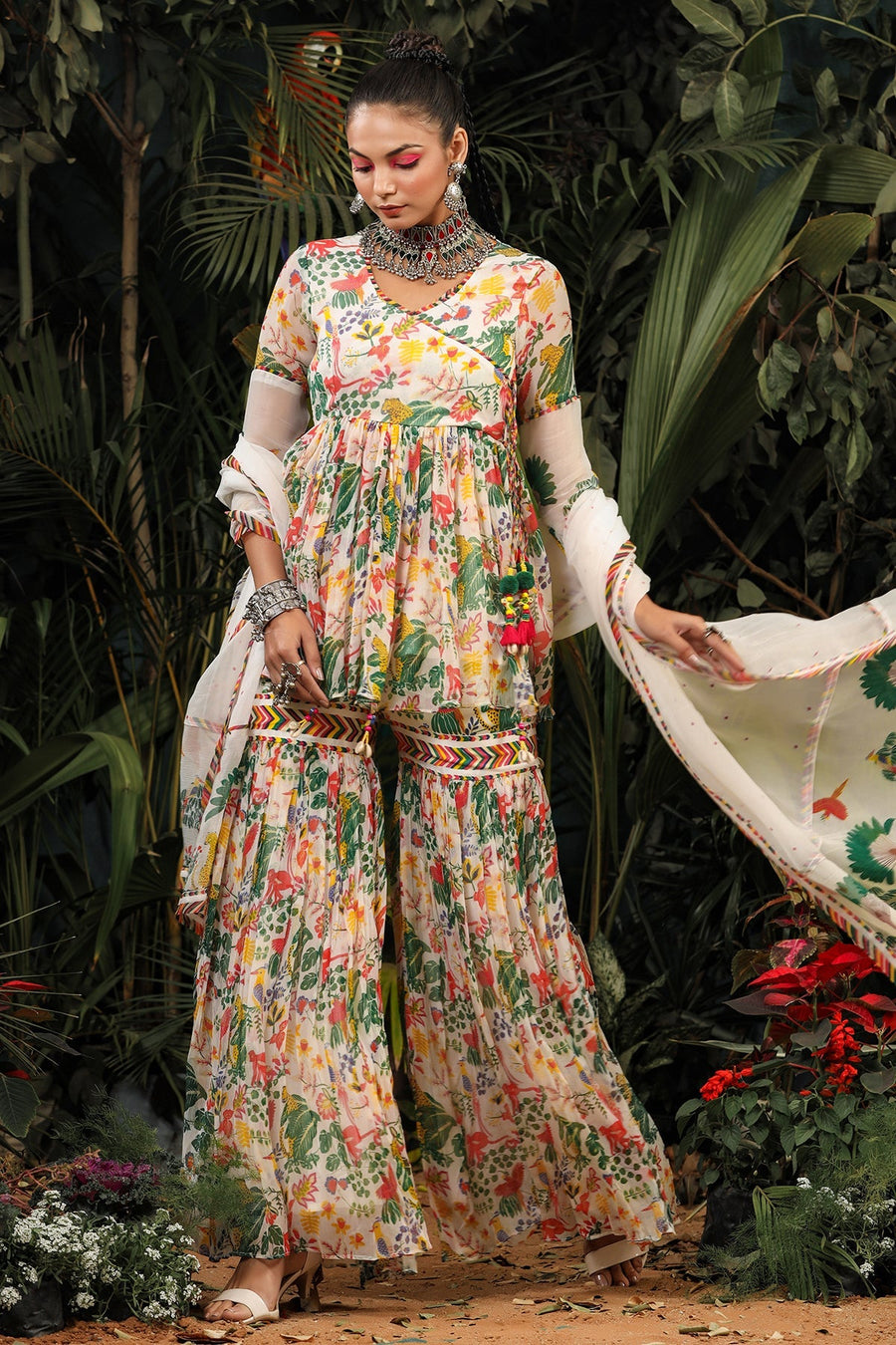 Summiyya In Gul Gharara Set Of 2 - Baise Gaba