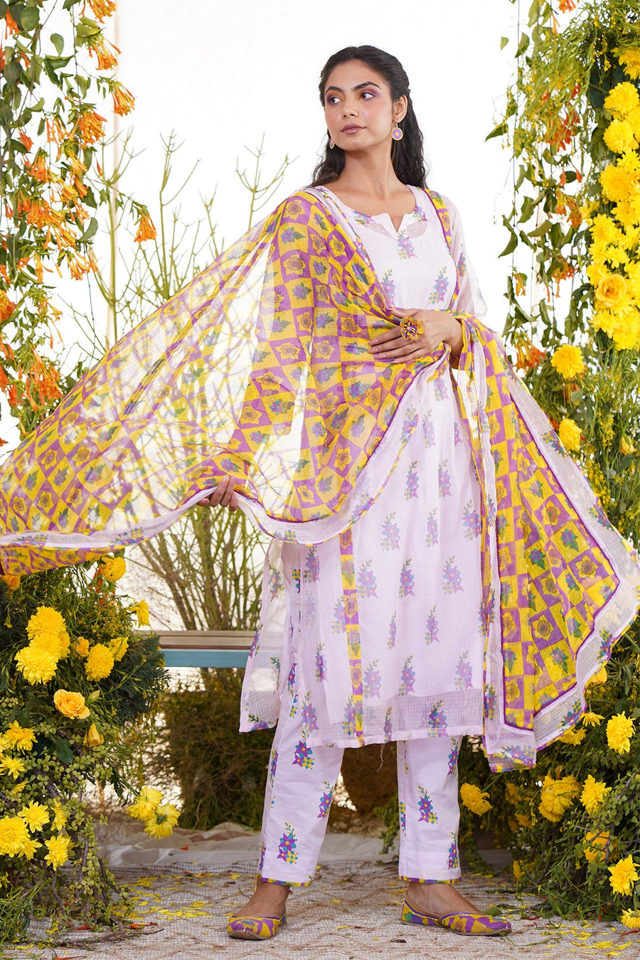 Zarra Kurta - Baise Gaba