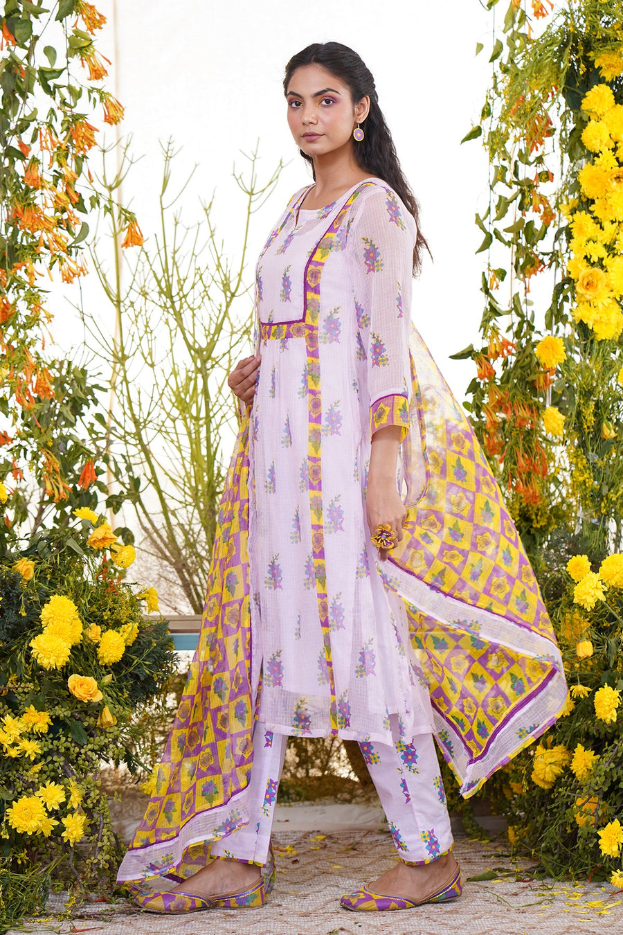 Zarra Kurta - Baise Gaba